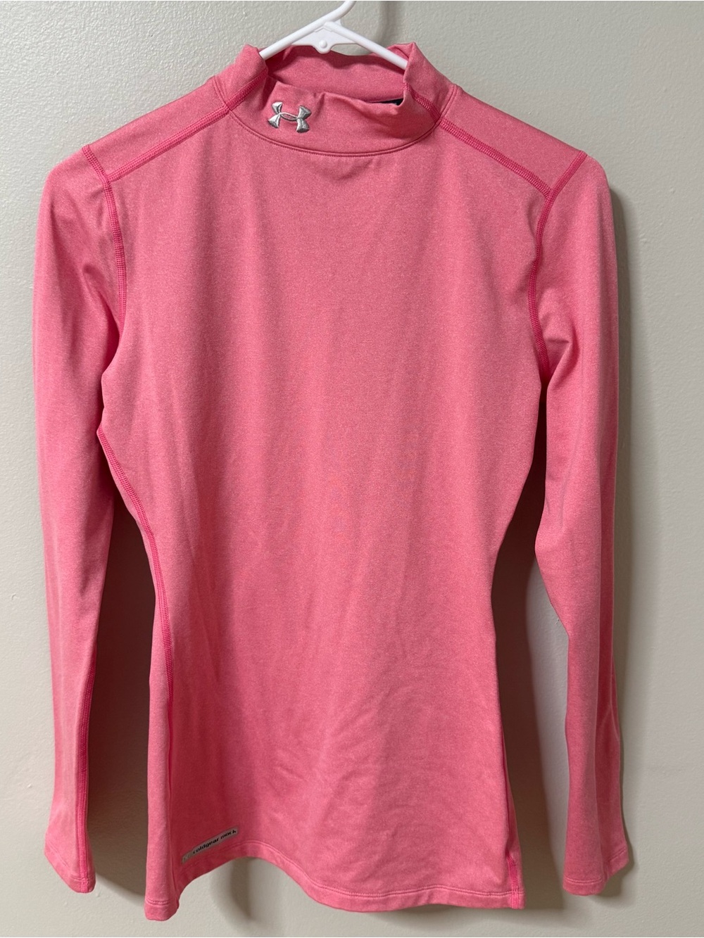 Under Armour Cold Gear Womens Pink Longsleeve Compression Mock Neck Shirt Medium